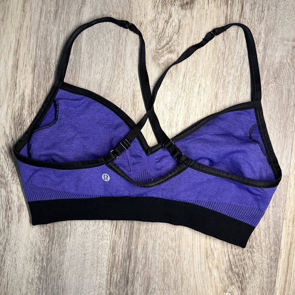Lululemon Hold Your Om ll Sport In Iris Flower Size Small - Picture 3 of 5